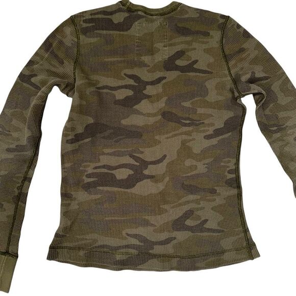 Hollister camouflage Green Long Sleeve Tee Performance Fit 100% Cotton size M - Picture 5 of 8
